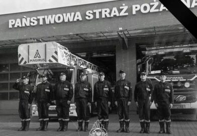 Strażacy w całej Polsce oddadzą hołd kolegom, którzy zginęli w Nisku Strażacy w całej Polsce oddadzą hołd kolegom, którzy zginęli w Nisku