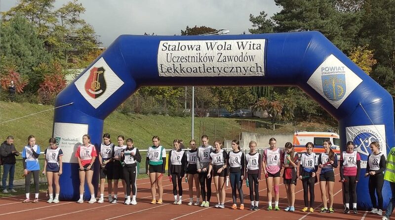 Złoto i srebro dla powiatu brzozowskiego. Sukcesy młodych biegaczy w Stalowej Woli Złoto i srebro dla powiatu brzozowskiego. Sukcesy młodych biegaczy w Stalowej Woli